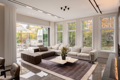 Photo 4 at 3792 W 34th Avenue, Dunbar, Vancouver West