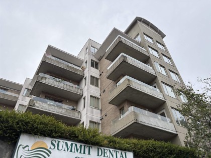 Photo 1 at 204 - 137 W 17th Street, Central Lonsdale, North Vancouver