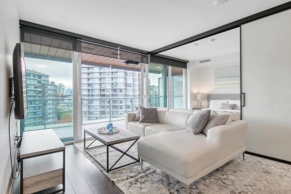 Photo 2 at 1008 - 1768 Cook Street, False Creek, Vancouver West