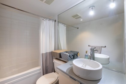 Photo 14 at 1606 - 233 Robson Street, Downtown VW, Vancouver West