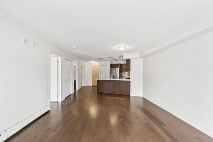 Photo 9 at 202 - 857 W 15th Street, Mosquito Creek, North Vancouver