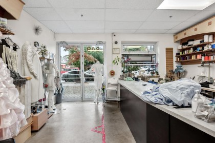 Photo 38 at 202 - 857 W 15th Street, Mosquito Creek, North Vancouver
