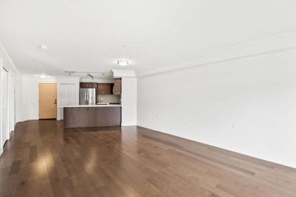Photo 10 at 202 - 857 W 15th Street, Mosquito Creek, North Vancouver
