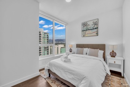 Photo 16 at 2001 - 620 Cardero Street, Coal Harbour, Vancouver West