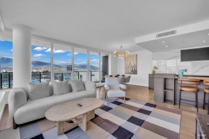 Photo 7 at 2001 - 620 Cardero Street, Coal Harbour, Vancouver West