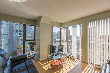 Photo 9 at 905 - 1155 Homer Street, Yaletown, Vancouver West