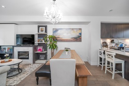 Photo 6 at 5532 Oak Street, Cambie, Vancouver West