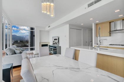 Photo 15 at 1904 - 1616 Bayshore Drive, Coal Harbour, Vancouver West