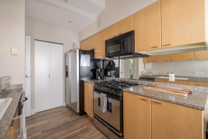 Photo 11 at PH2 - 1288 W Georgia Street, West End VW, Vancouver West