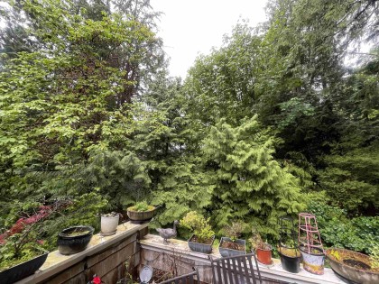 Photo 8 at 3937 Westridge Avenue, Bayridge, West Vancouver