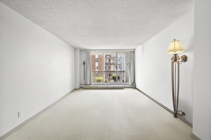 Photo 5 at 1006 - 2016 Fullerton Avenue, Pemberton NV, North Vancouver