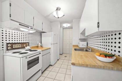 Photo 14 at 1006 - 2016 Fullerton Avenue, Pemberton NV, North Vancouver