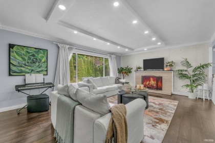 Photo 5 at 4380 Woodcrest Road, Cypress Park Estates, West Vancouver