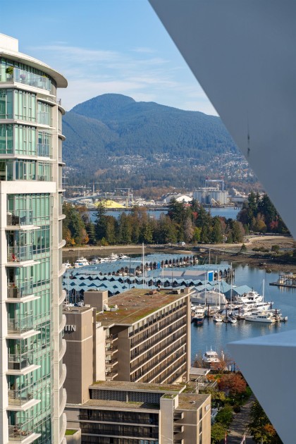 Photo 26 at 1905 - 620 Cardero Street, Coal Harbour, Vancouver West