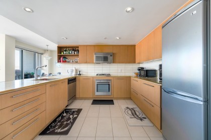 Photo 7 at 812 - 522 W 8th Avenue, Fairview VW, Vancouver West