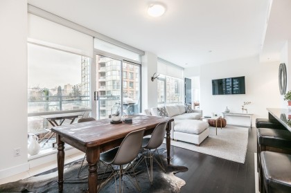 Photo 7 at 501 - 1455 Howe Street, Yaletown, Vancouver West