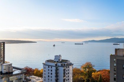 Photo 3 at 2004 - 1251 Cardero Street, West End VW, Vancouver West