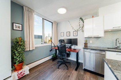 Photo 10 at 2004 - 1251 Cardero Street, West End VW, Vancouver West