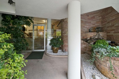 Photo 12 at 103 - 6026 Tisdall Street, Oakridge VW, Vancouver West