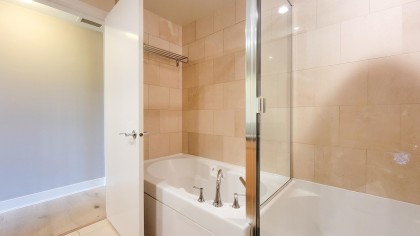 Photo 15 at 502 - 1483 Homer Street, Yaletown, Vancouver West