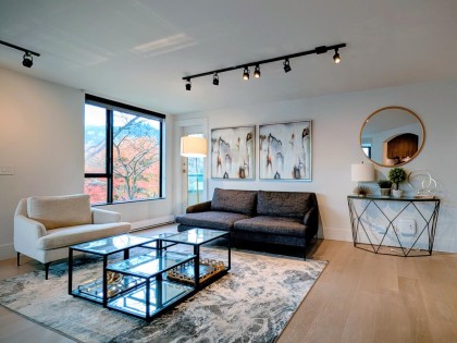 Photo 6 at 3D - 328 Taylor Way, Park Royal, West Vancouver