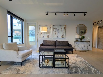 Photo 7 at 3D - 328 Taylor Way, Park Royal, West Vancouver