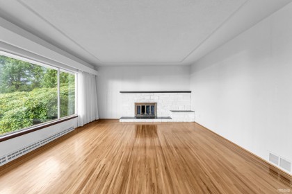 Photo 6 at 2615 Skilift Place, Chelsea Park, West Vancouver