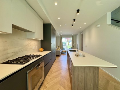 Photo 7 at 173 - 805 W 49th Avenue, Oakridge VW, Vancouver West