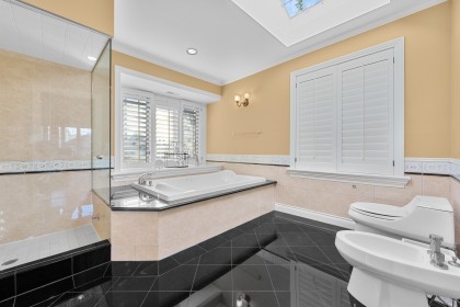 Photo 13 at 1426 W 48th Avenue, South Granville, Vancouver West