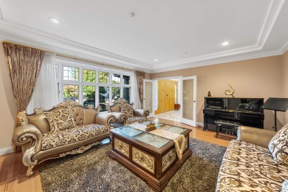 Photo 3 at 1426 W 48th Avenue, South Granville, Vancouver West