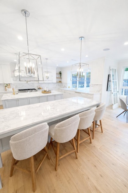 Photo 3 at 690 E Windsor Road, Princess Park, North Vancouver