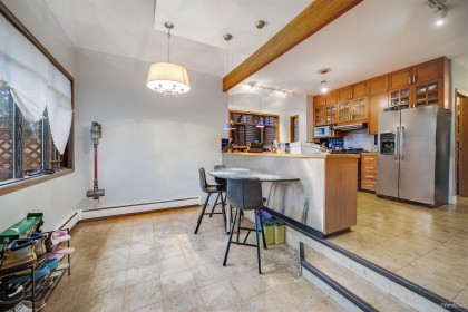 Photo 9 at 3758 W 35th Avenue, Dunbar, Vancouver West