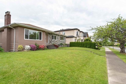 Photo 4 at 4443 Brakenridge Street, Quilchena, Vancouver West
