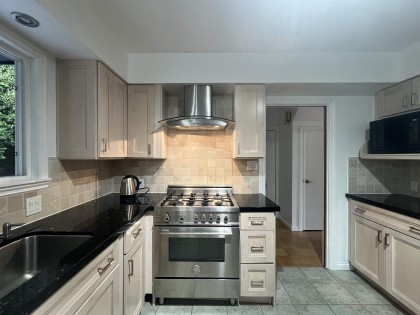 Photo 13 at 3791 Southridge Avenue, Bayridge, West Vancouver