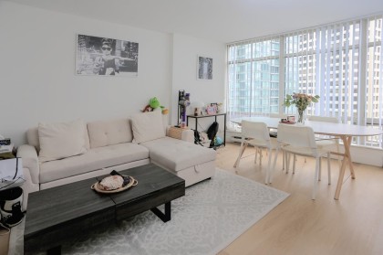 Photo 2 at 1301 - 1288 Alberni Street, West End VW, Vancouver West