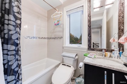 Photo 13 at 3029 W 45th Avenue, Kerrisdale, Vancouver West