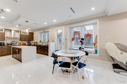 Photo 7 at 3029 W 45th Avenue, Kerrisdale, Vancouver West