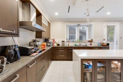 Photo 9 at 3029 W 45th Avenue, Kerrisdale, Vancouver West