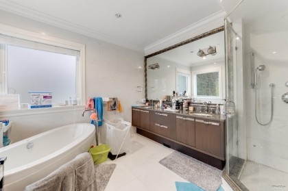 Photo 15 at 3029 W 45th Avenue, Kerrisdale, Vancouver West