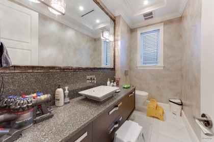 Photo 11 at 3029 W 45th Avenue, Kerrisdale, Vancouver West