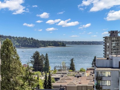 Photo 34 at 101 - 1750 Esquimalt Avenue, Ambleside, West Vancouver