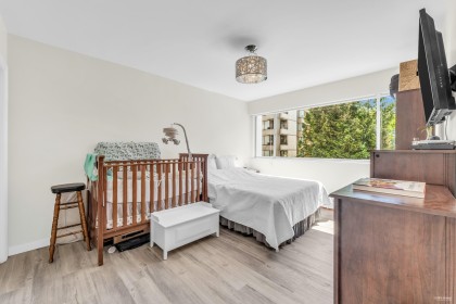 Photo 19 at 101 - 1750 Esquimalt Avenue, Ambleside, West Vancouver