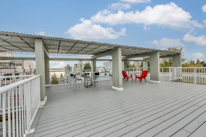 Photo 31 at 101 - 1750 Esquimalt Avenue, Ambleside, West Vancouver