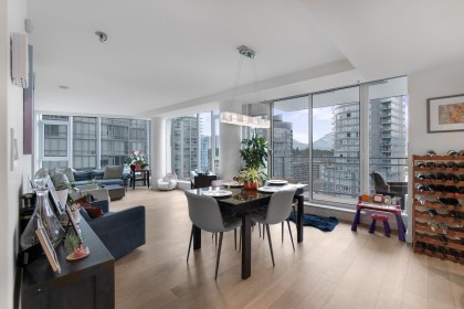 Photo 7 at 1201 - 1499 W Pender Street, Coal Harbour, Vancouver West