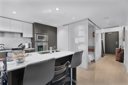 Photo 15 at 1201 - 1499 W Pender Street, Coal Harbour, Vancouver West