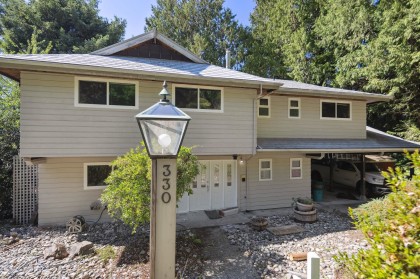 Photo 2 at 330 Bayview Road, Lions Bay, West Vancouver