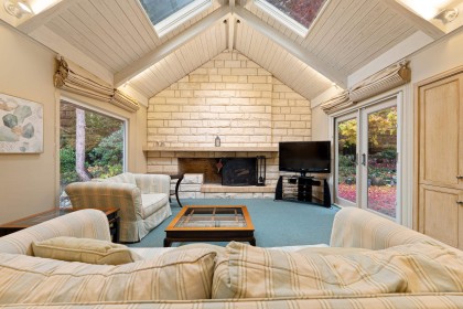 Photo 2 at 3535 W 47th Avenue, Southlands, Vancouver West