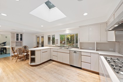 Photo 12 at 3535 W 47th Avenue, Southlands, Vancouver West