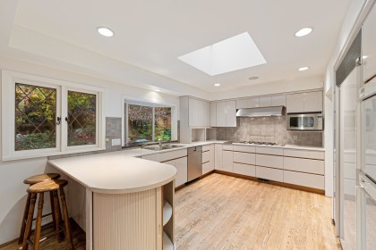 Photo 11 at 3535 W 47th Avenue, Southlands, Vancouver West