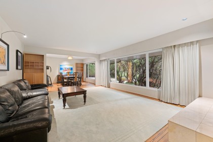 Photo 4 at 3535 W 47th Avenue, Southlands, Vancouver West